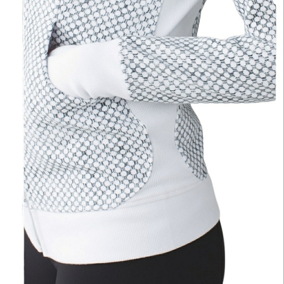 Lululemon Ribbed Scuba Hoodie - Picture 3 of 8